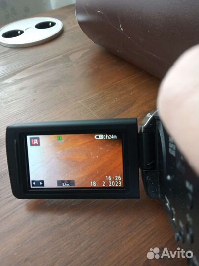 Видеокамера panasonic HC- V727