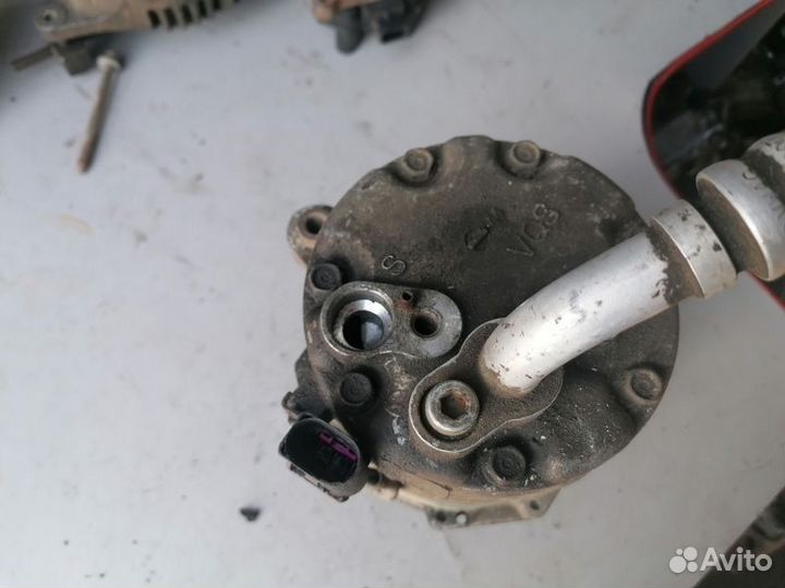 Компрессор кондиционера Skoda Octavia