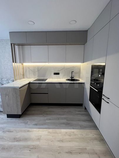 2-к. квартира, 67,6 м², 2/14 эт.