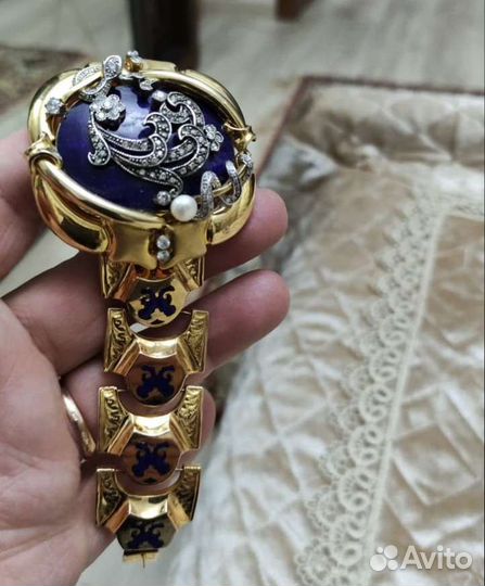 Золотой браслет