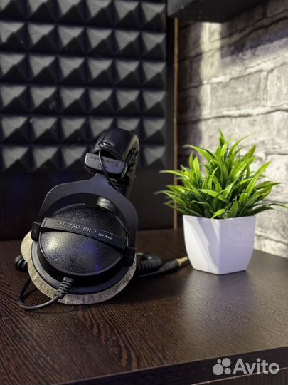 Студийные наушники dt770 pro