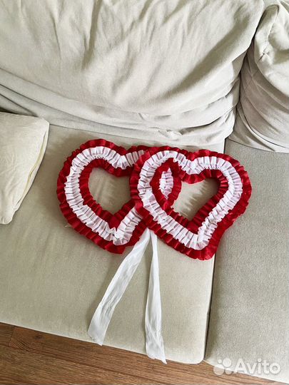 Свадебное украшение на автомобиль