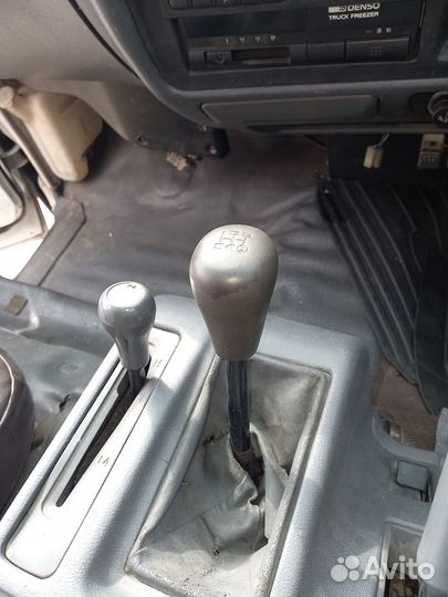 Продам автобус toyota таунайс рефрижиратор холод