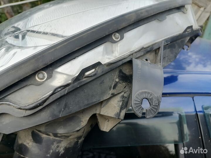 Фара ford focus 1