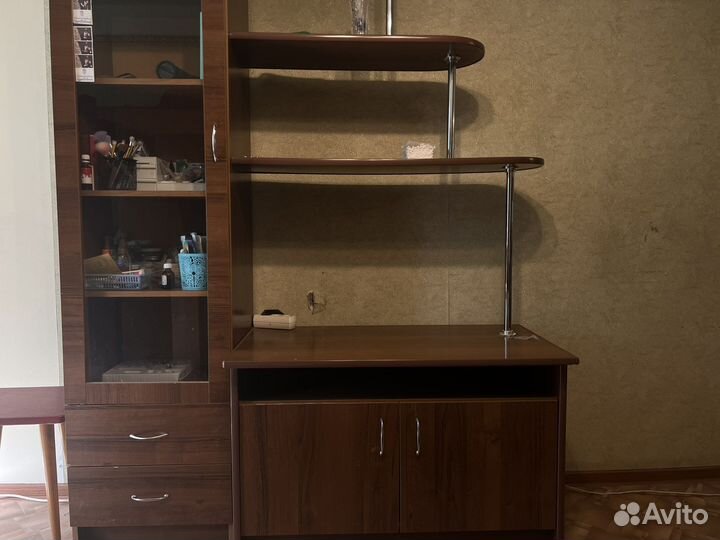 Стеллаж для телевизора