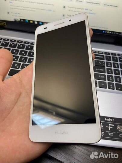 Телефон Huawei