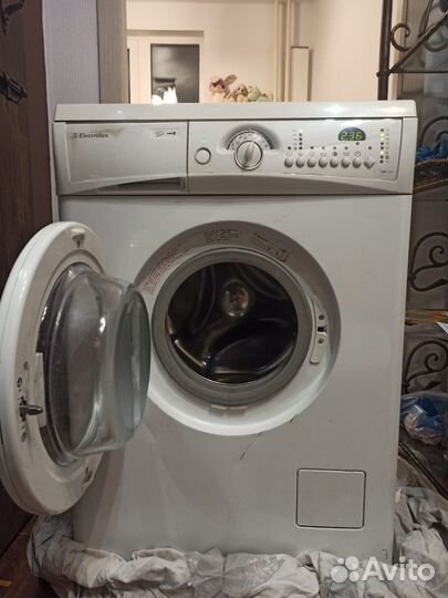 Стиральная машина Electrolux EWS 1247