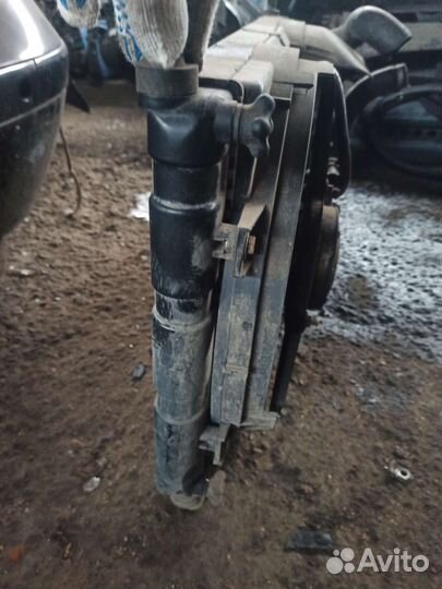 Радиатор охлаждения двигателя Chevrolet Niva 2123