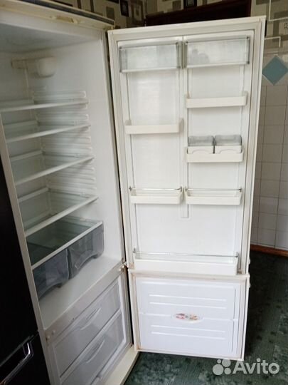 Холодильник атлант бу