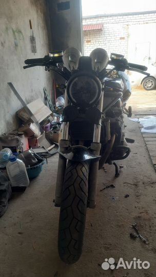 Suzuki gsf 750