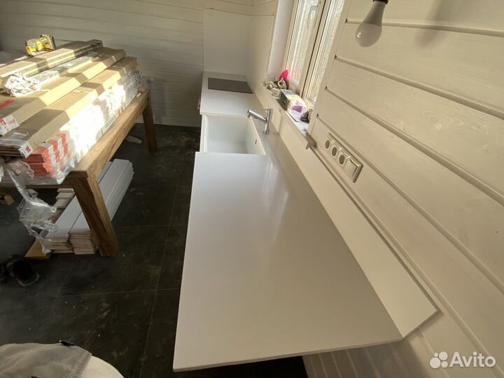 Столешница из искусственного камня