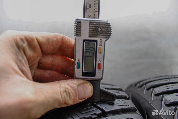 Goodyear Ultragrip Ice Arctic 185/65 R15 88T