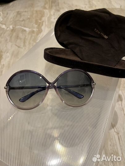 Солнцезащитные очки Tom ford