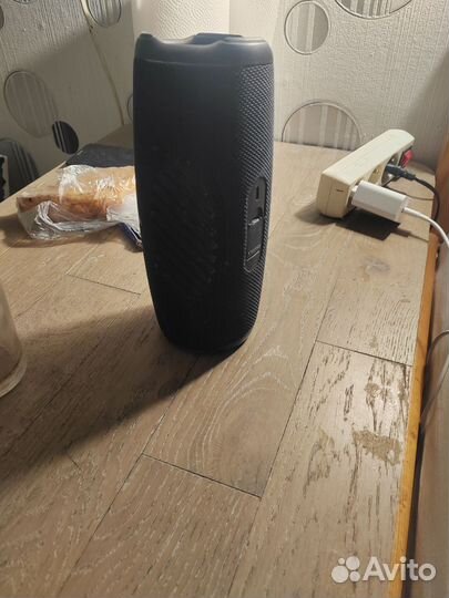 Колонка jbl charge 5