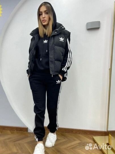 Спортивный костюм тройка