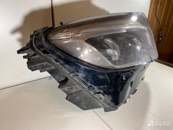 Фара светодиодная правая Mercedes-Benz Glc-Class