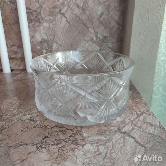 Хрустальная ваза