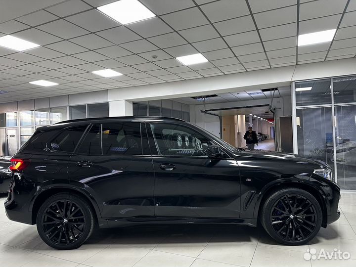 BMW X5 3.0 AT, 2023, 9 000 км