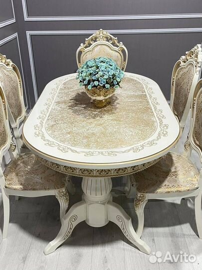 Обеденную группа стол стулья