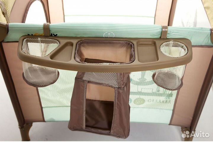 Детский манеж-кровать в хорошем состоянии