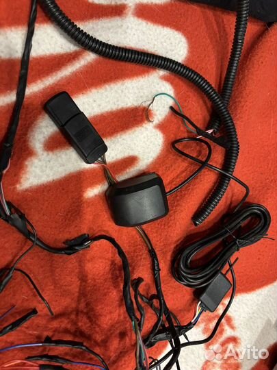 Продам комплект Цезарь Саттелит