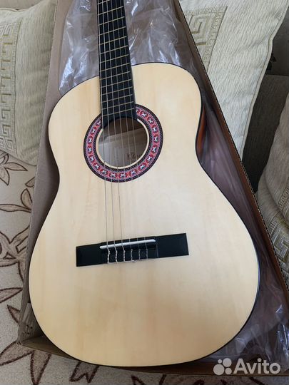 Гитара 3/4 Homage