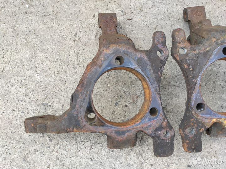 Кулак поворотный на Опель Astra H Astra G Zafira A