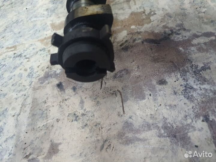 Распредвал Впускной Ford Maverick 2.3