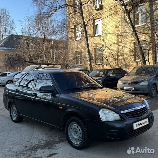 LADA Priora 1.6 МТ, 2010, 200 000 км