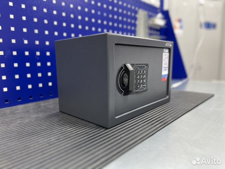 Оружейный сейф для пистолета