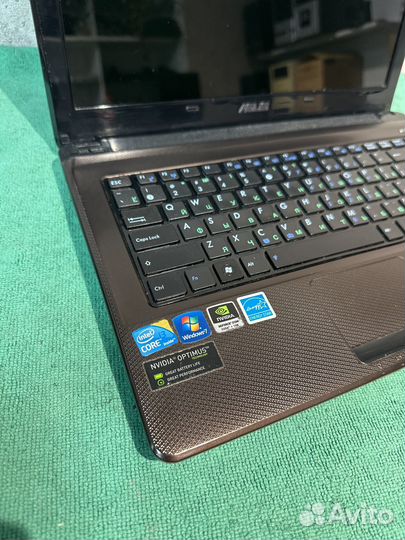 Быстрый Asus 14' I3, 4Gb, 320Gb, GT 310