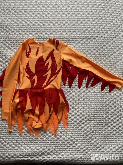 Костюм для занятий танцами