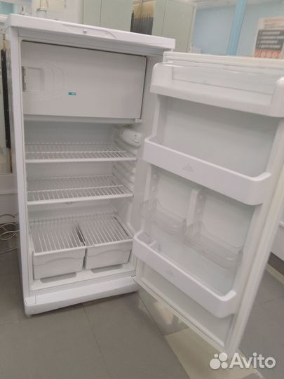 Холодильник бу небольшой 120см