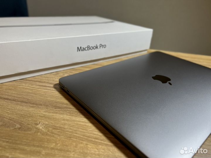 MacBook Pro 13-inch, 2017