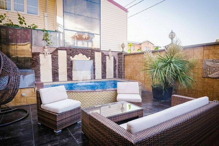 Гостиница, 1000 м²