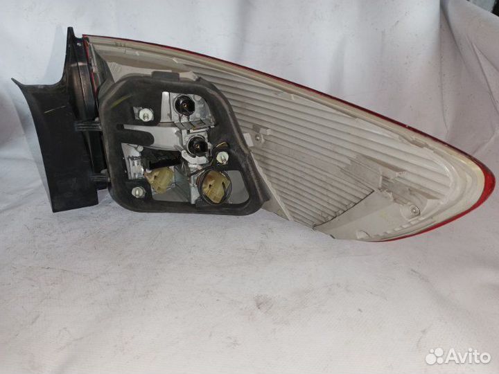 Фонарь задний левый Bmw X6 E71