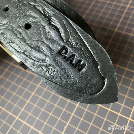 Мужской кожаный ремень ручной работы