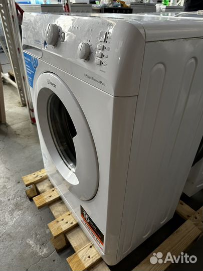 Стиральная машина узкая Indesit bwsb 50851