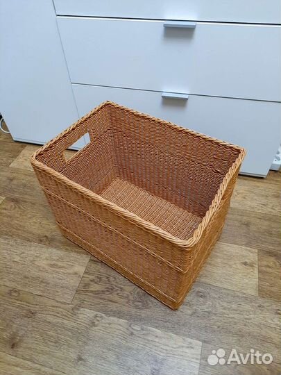 Плетеные корзины, ручная работа