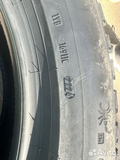 Pirelli Scorpion Ice Zero 2 255/50 R20 109H