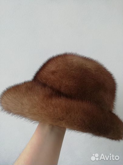 Шляпа женская зимняя