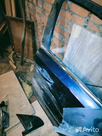 Дверь Опель астра Н 2007 год