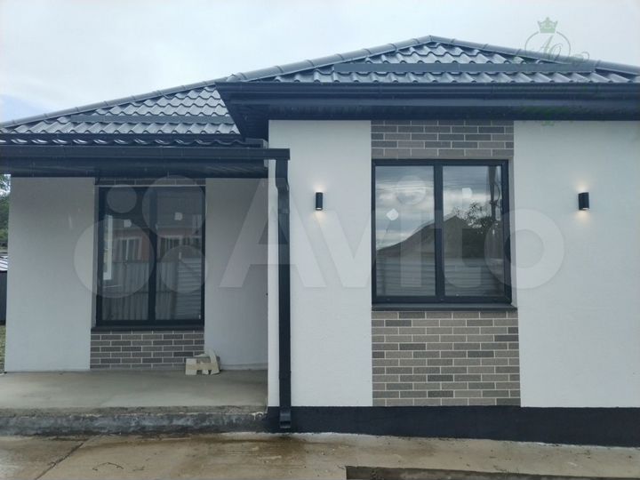 Дом 65 м² на участке 6 сот.