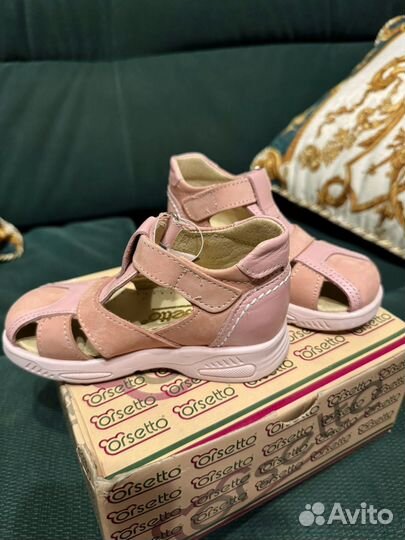 Сандалии для девочки Orsetto новые 23р