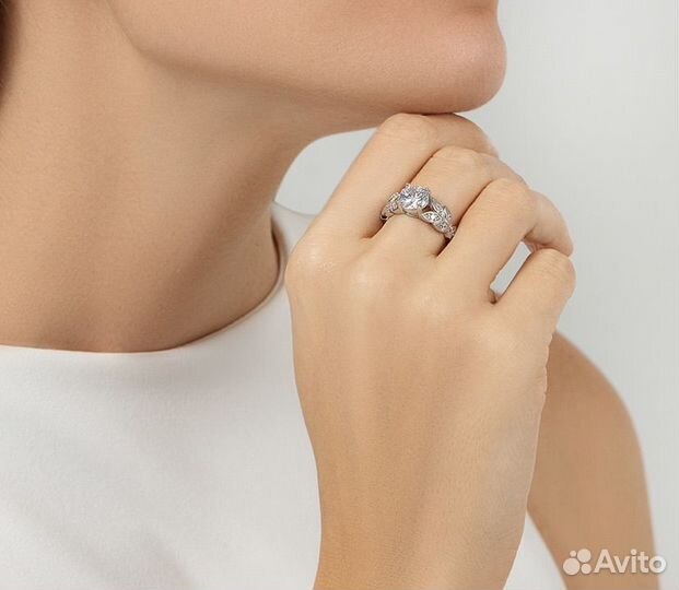 Серебряное кольцо женское