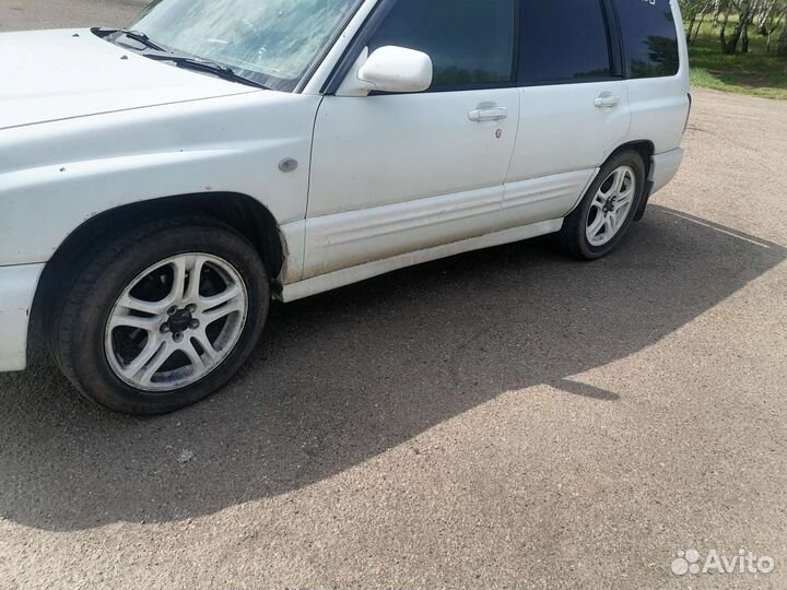 Литье диски r17 5x100 subaru