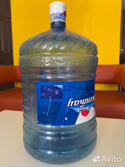 19 литровая бутылка