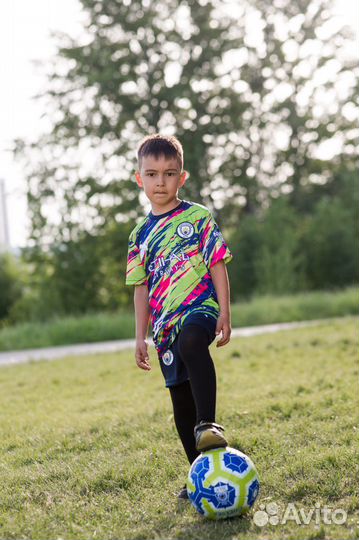 Футбольная форма Манчестер Сити Холанд