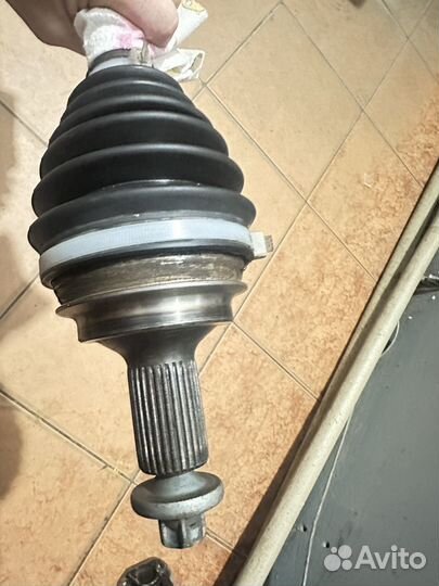 Привод передний правый мерседес s221