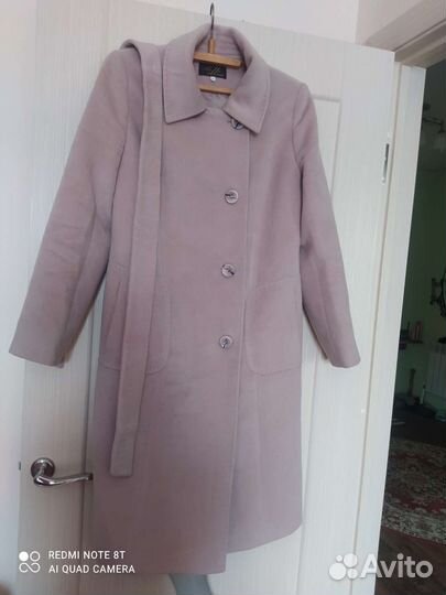 Пальто женское демисезонное 48 р кашемировое